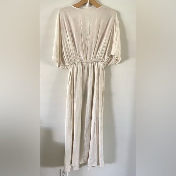 New World Market Mira Ivory Floral Embordered Kaftan Dress L/XL Linen Blend - Picture 2 of 6